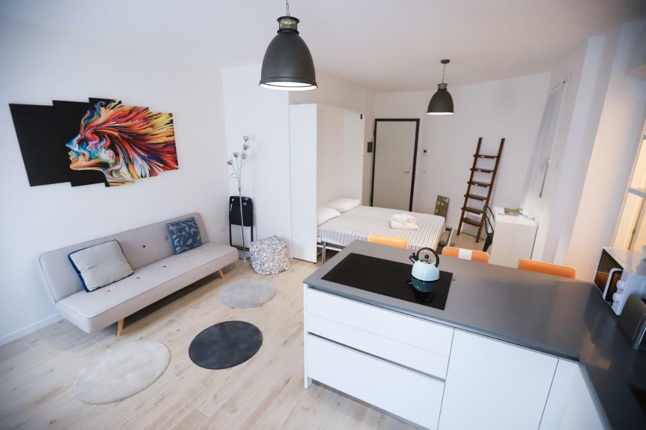 Laura'S Home - I Navigli Che Vorrei Milan Luaran gambar