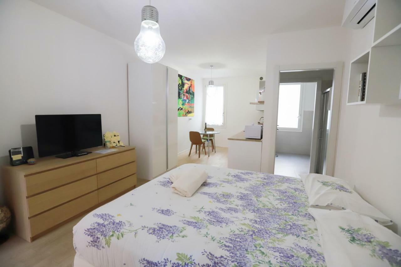 Laura'S Home - I Navigli Che Vorrei Milan Luaran gambar