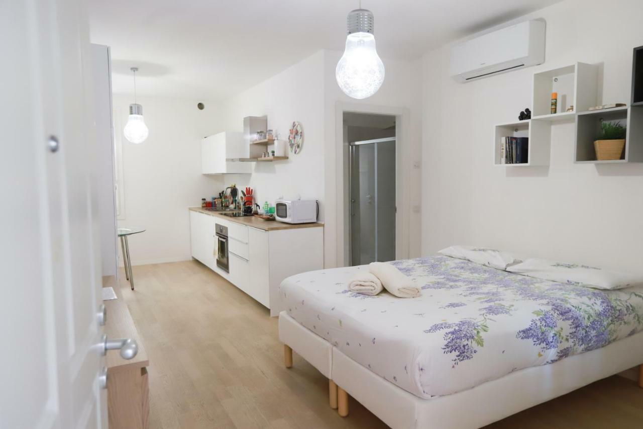 Laura'S Home - I Navigli Che Vorrei Milan Luaran gambar